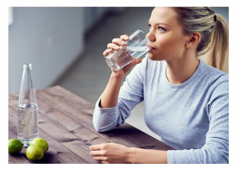 Tips Minum Air Putih dengan Tepat Medion