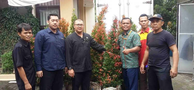 2. Bantuan Bibit Pohon Bandung 7 November 2016