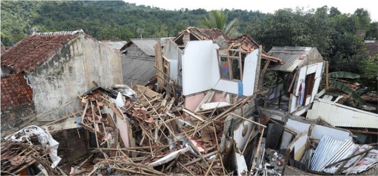Medion Salurkan Bantuan Bencana Gempa di Cianjur