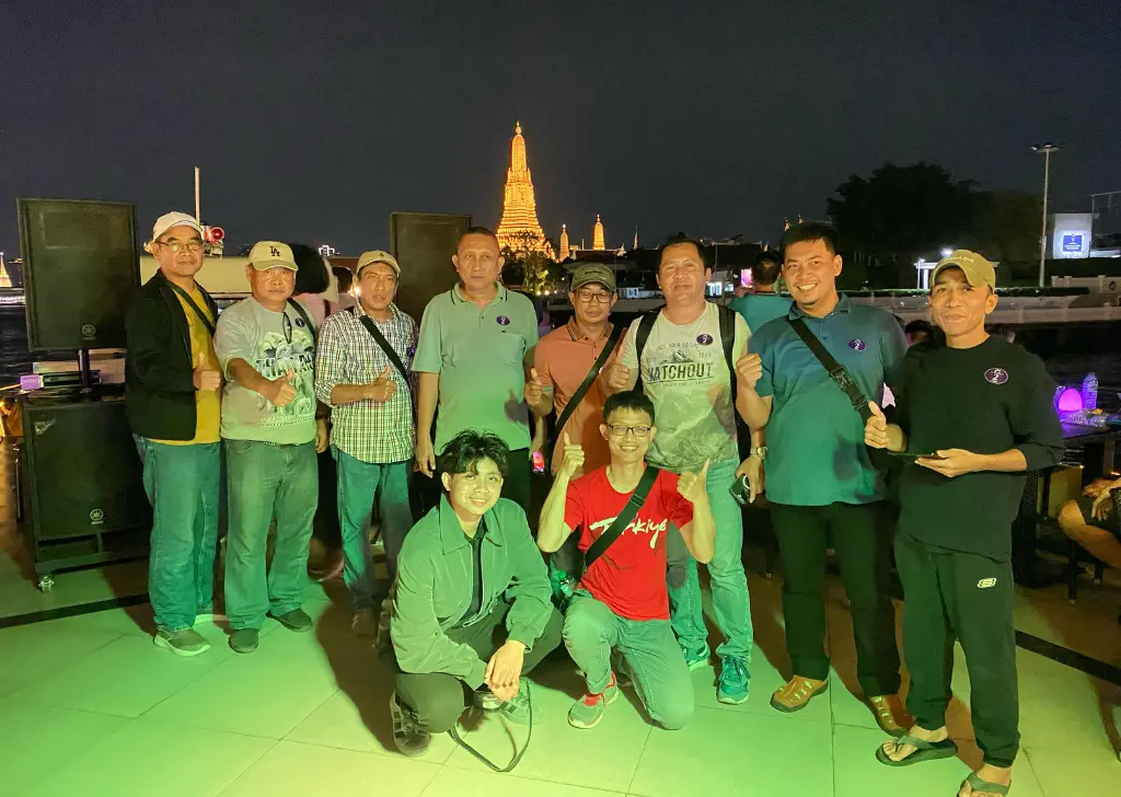 Medion Ajak Pelanggan Liburan ke Thailand 9 bangkok dinner cruise