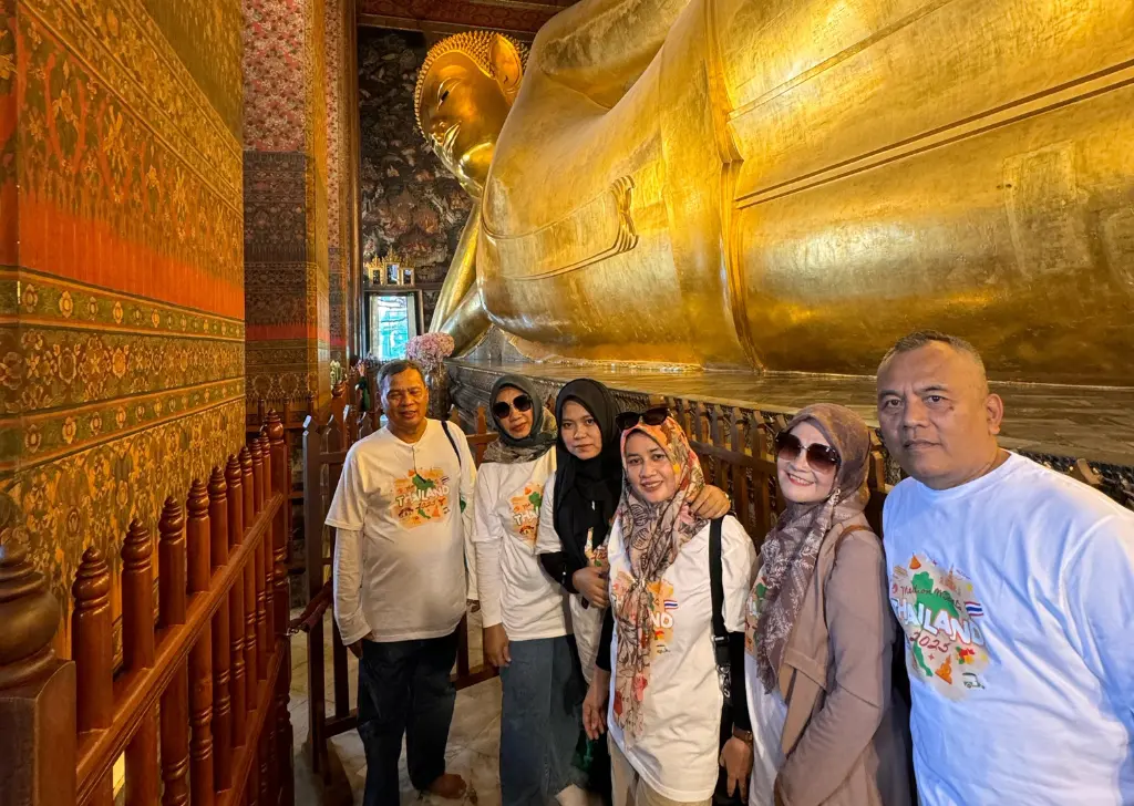 Medion Ajak Pelanggan Liburan ke Thailand 4 wat pho bangkok