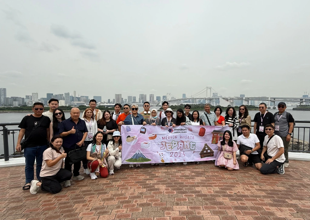 Medion Explore Keindahan Alam dan Budaya Jepang Bersama Pelanggan 1 medion wisata jepang 2025