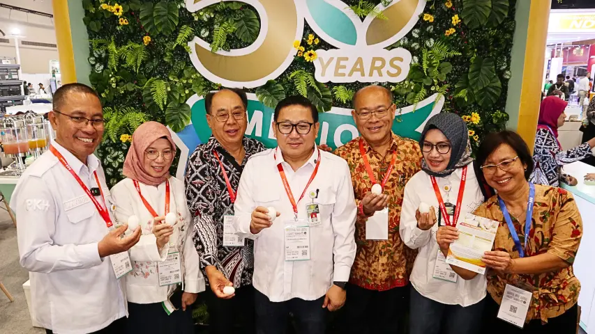 Rayakan Usia Emas, Medion Raih Penghargaan Stan Terbaik di Indo Livestock 2026 Expo & Forum 6 Foto Bersama Dirjen di Stan Medion Copy Small