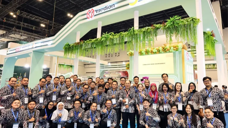 foto bersama tim medion di Indo Livestock 2026 Expo & Forum