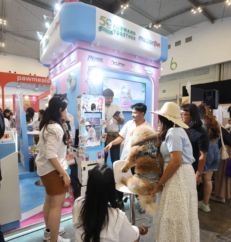 Medionpet Hadir Perdana di IIPE 2026, Hadirkan Pengalaman Seru untuk Pet Lovers 3 Photobooth AI di booth medionpet